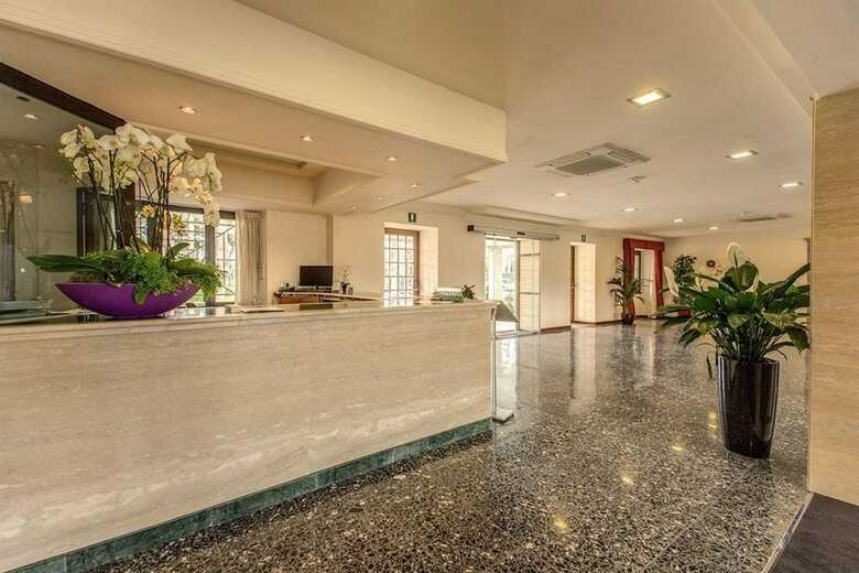 Hotel Regal Park
