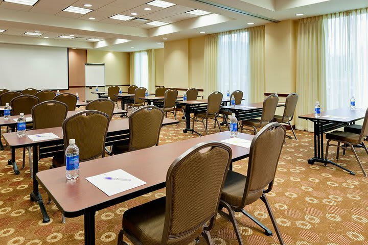 Hotel Hyatt Place Garden City