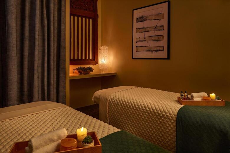 Hotel The Highland Dallas, Curio Collection By Hilton