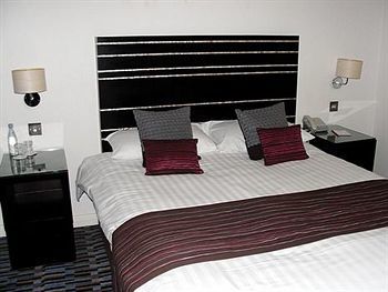 Hotel Upper Reaches (.)