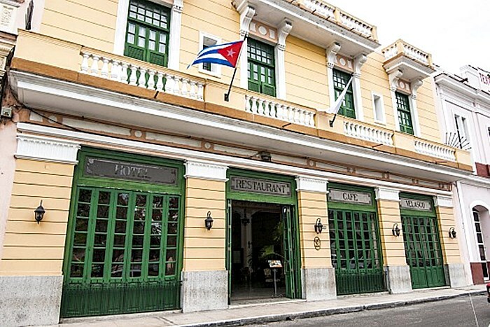 Hotel E Velasco