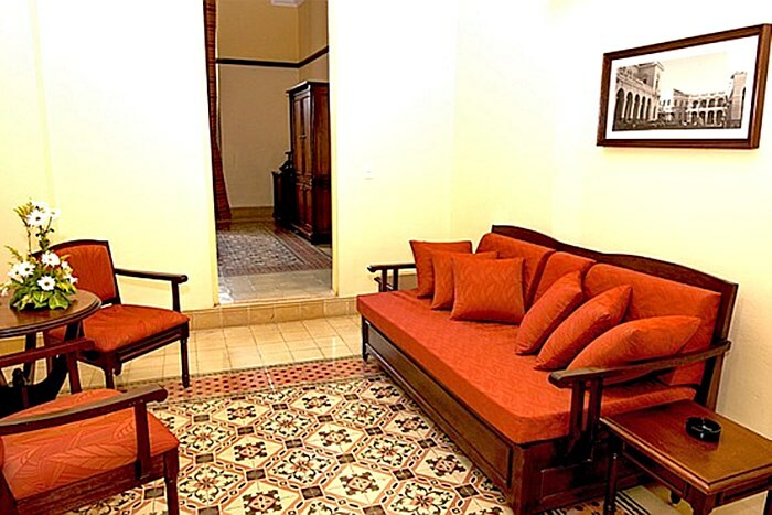 Hotel E Velasco