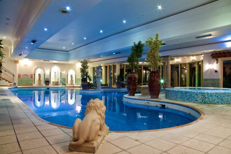 Menzies Hotels Derby - Mickleover Court