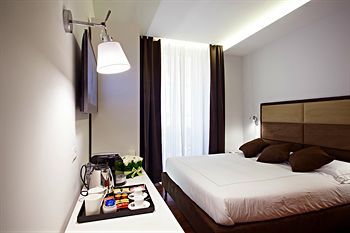 Hotel Lahouse Luxury Accommodation