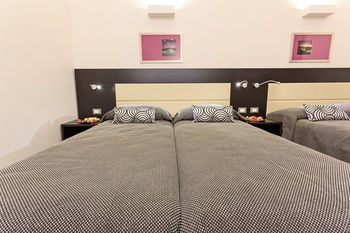 Hotel Domus Best - Guest House