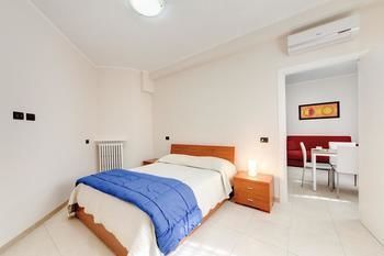 Apartamento Casa Vacanze A Roma - Cinecitt�