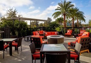 Hotel Courtyard By Marriott Orlando Lake Nona