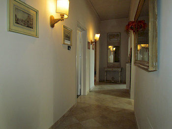 Florence Apartments Tuscan Feeling