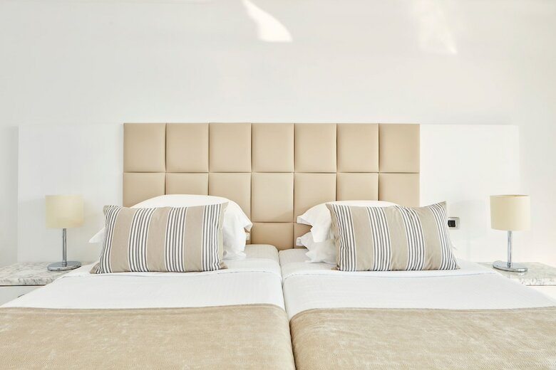 Hotel Grecian Bay