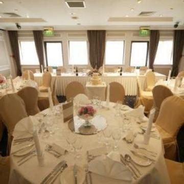 Hotel Mercure Livingston
