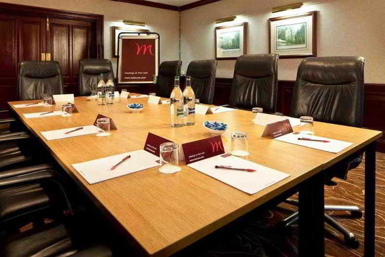 Hotel Mercure Livingston
