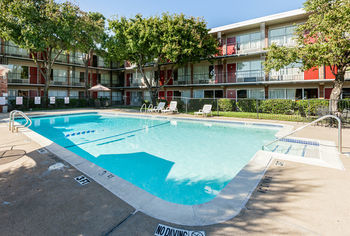 Hotel Econolodge Dallas Airport North