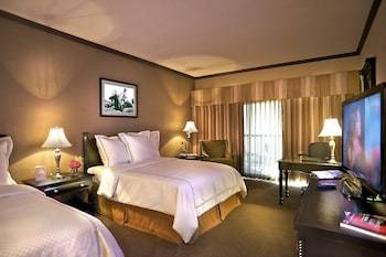 Hotel Carefree Resort & Conference Center