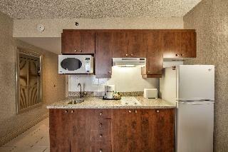 Hotel Holiday Inn Montreal Airport