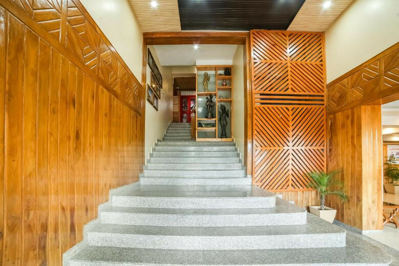 Hotel Summit Naldehra Grand Resort & Spa