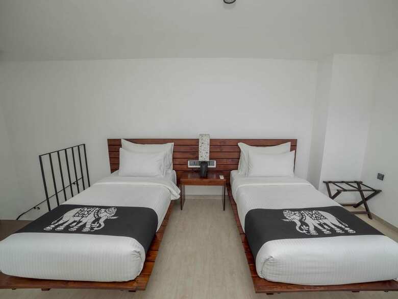 Hotel Aliya Resort & Spa