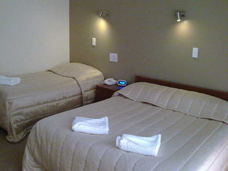 Auckland Airport Kiwi Hotel