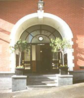 Hotel Quest On Eden