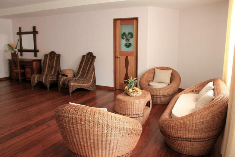 Corto Del Mar Hotel