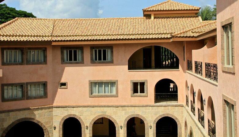 Corto Del Mar Hotel