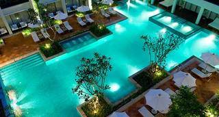 Hotel Banthai Beach Resort And Spa