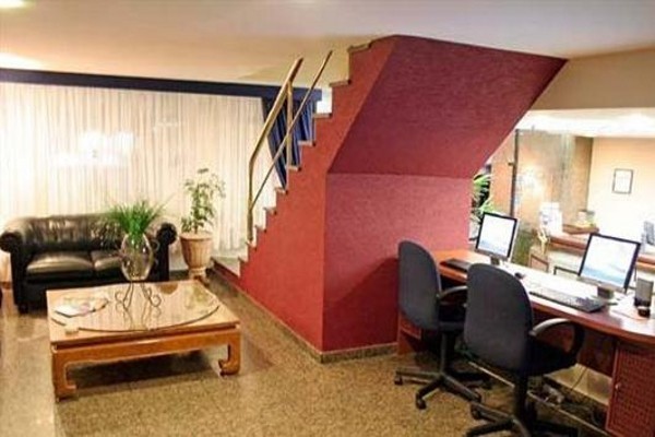 Hotel Plaza Apolo