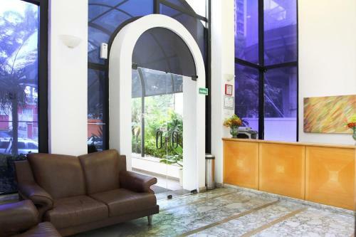 Hotel Travel Inn Conde Luciano
