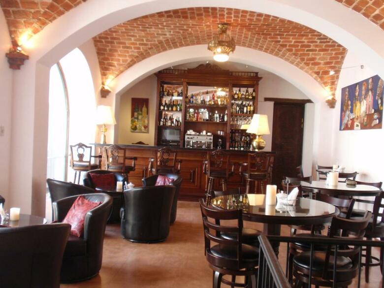 Hotel Parador Santa Maria La Real