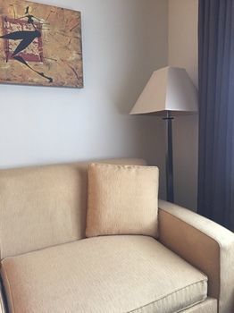 Menage Hotel