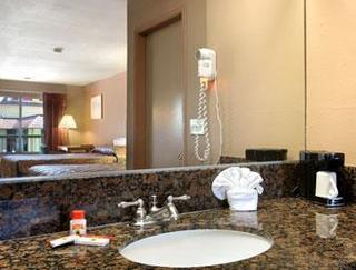 Hotel Super 8 Anaheim Disneyland Drive