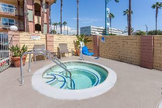 Hotel Super 8 Anaheim Disneyland Drive