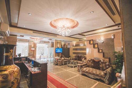 Apartamento La Fontaine Ganesta Suites