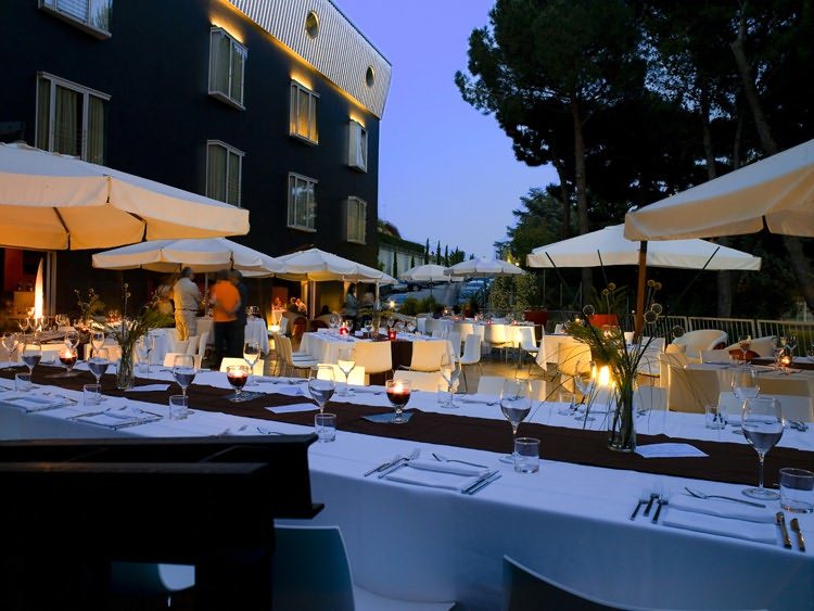 Black Hotel