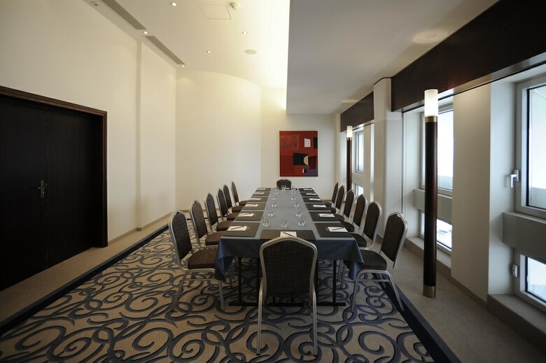 Best Western Plus Hotel Beaulac
