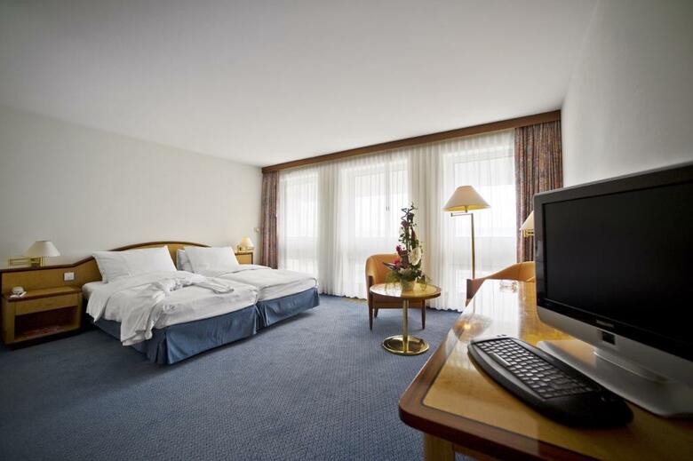Best Western Plus Hotel Beaulac