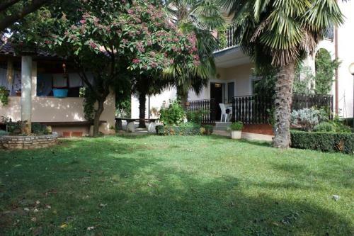 Apartment Basanija 7334a