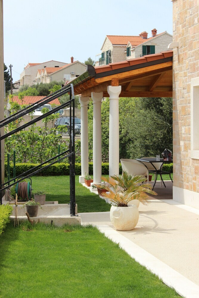 Apartments Valentina