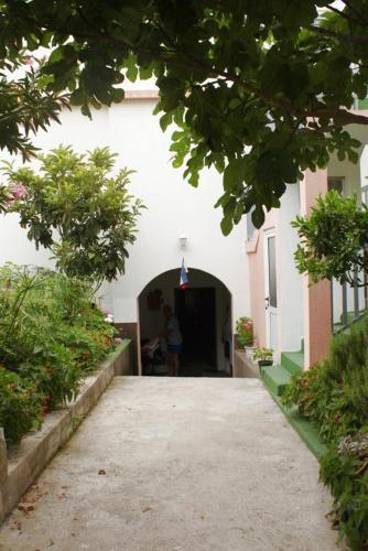 Apartment Gradac 6820b