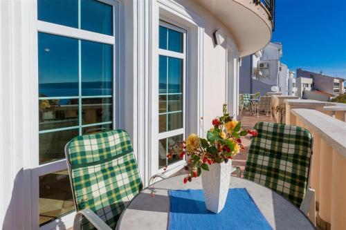 One-bedroom Apartment In Crikvenica Lvii