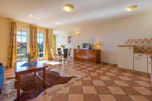 One-bedroom Apartment In Crikvenica Lvii