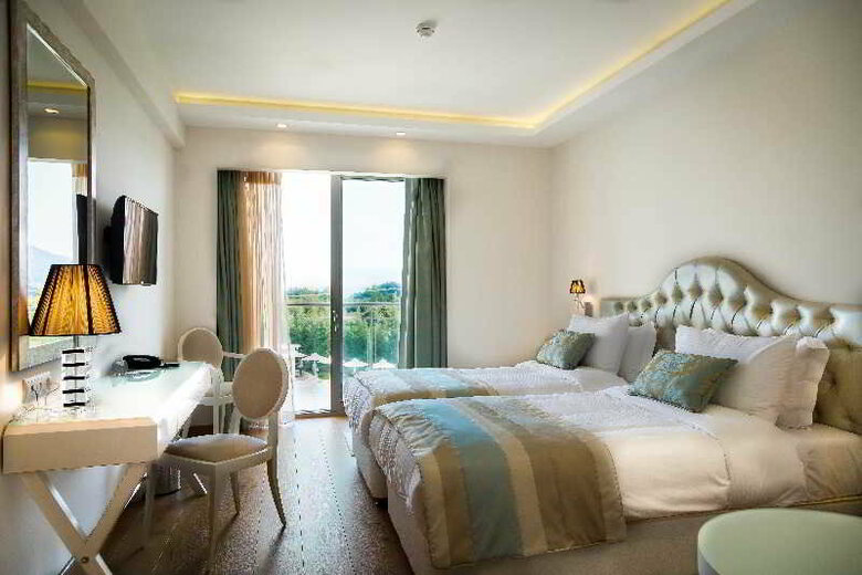 Calma Hotel & Spa