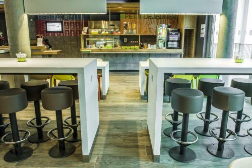 Hotel Ibis Budget Bezons Rives De Seine