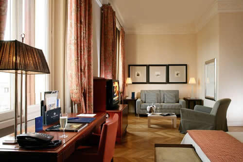 Hotel Rose Garden Palace
