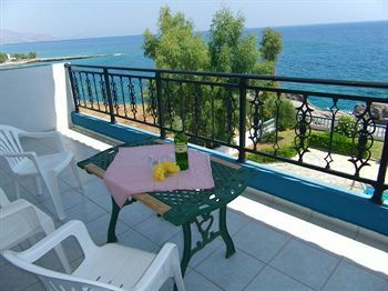 Cypriana Apartments