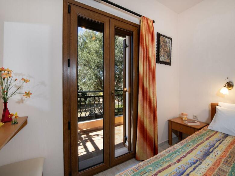 Modern Villa In Sfakaki Greece With Swimming Pool