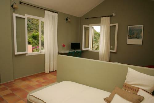 Aparthotel Mounda Beach Hotel