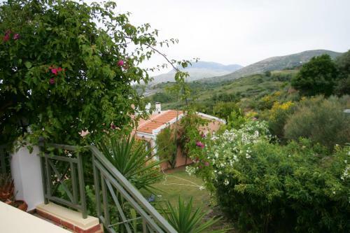 Aparthotel Mounda Beach Hotel