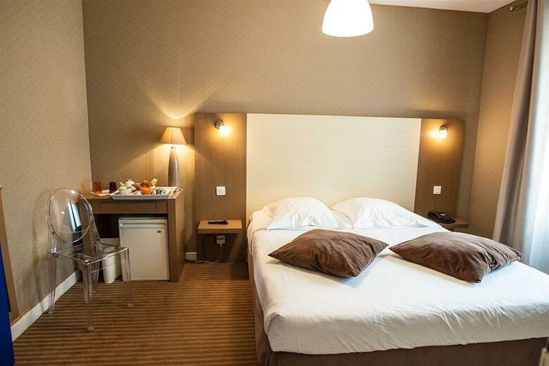 Hotel Amiraut�