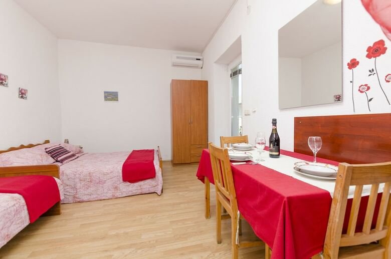 Apartments Ivana