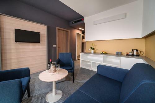 Hotel Yacht Wellness & Business
